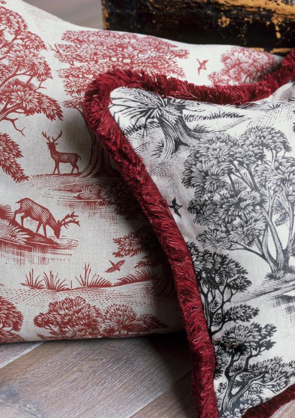DEER PARK Rouge & Black